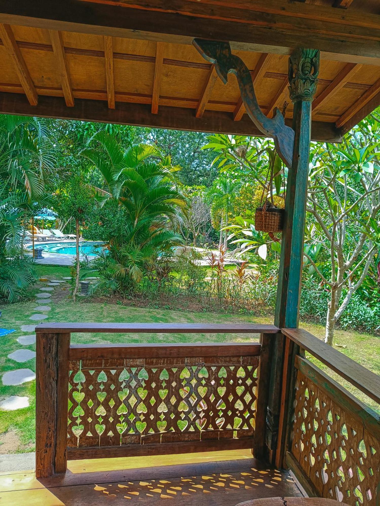 Alaya Ecolodge Pemuteran Esterno foto