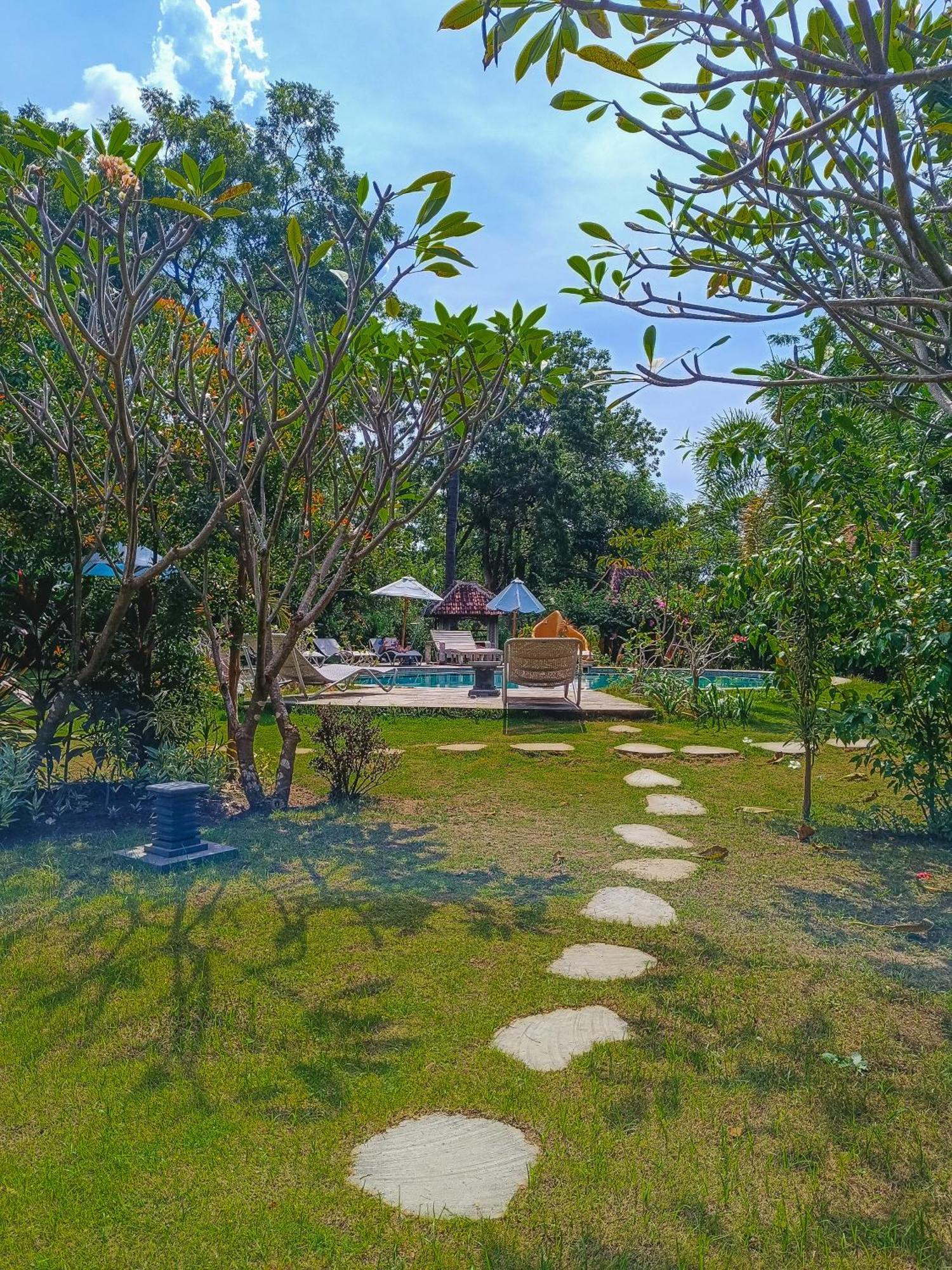 Alaya Ecolodge Pemuteran Esterno foto