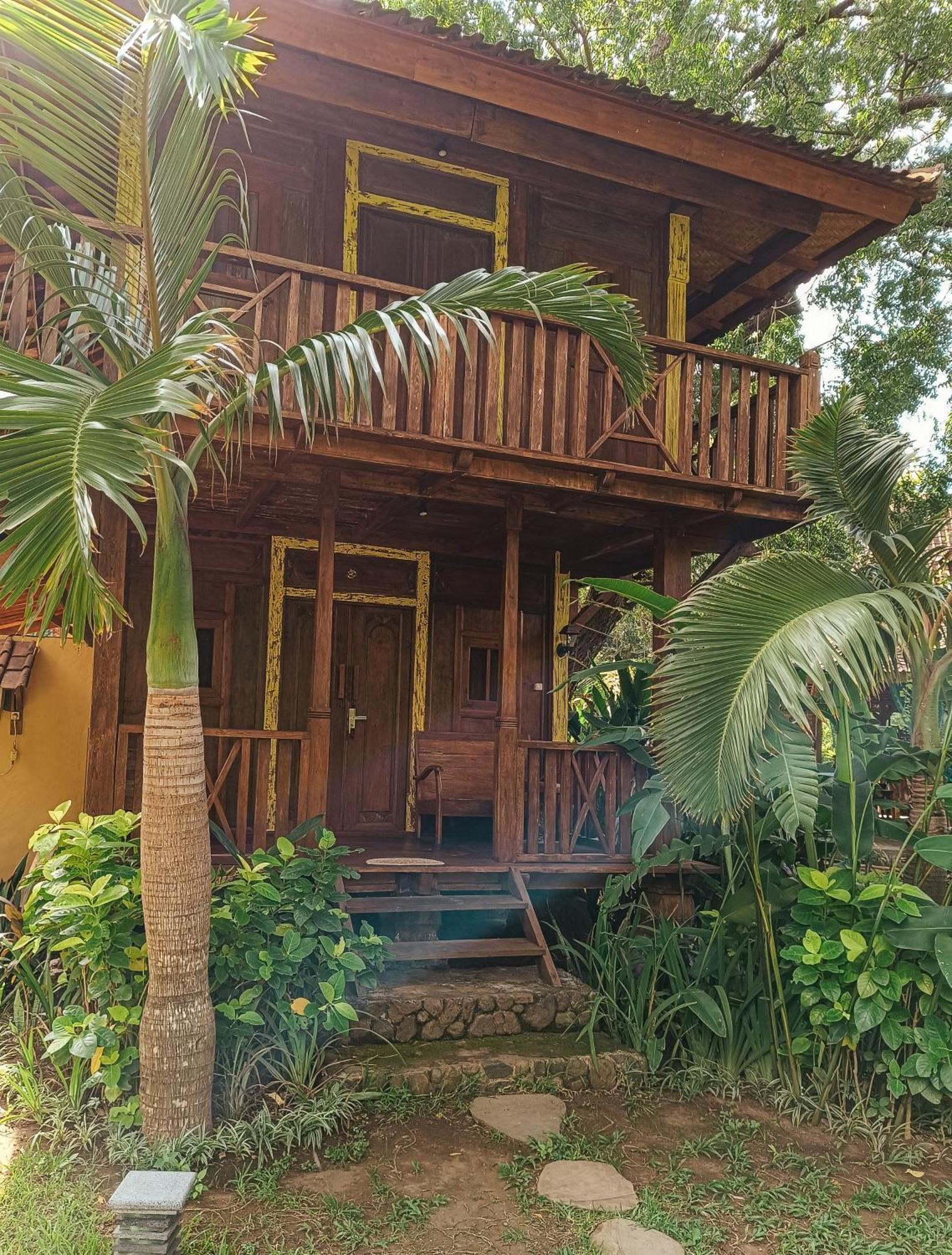 Alaya Ecolodge Pemuteran Esterno foto
