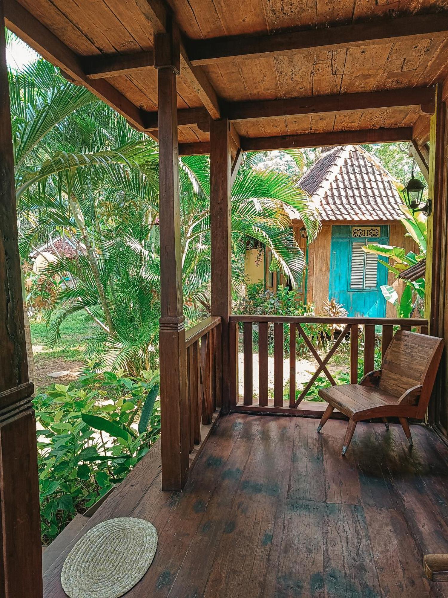Alaya Ecolodge Pemuteran Esterno foto